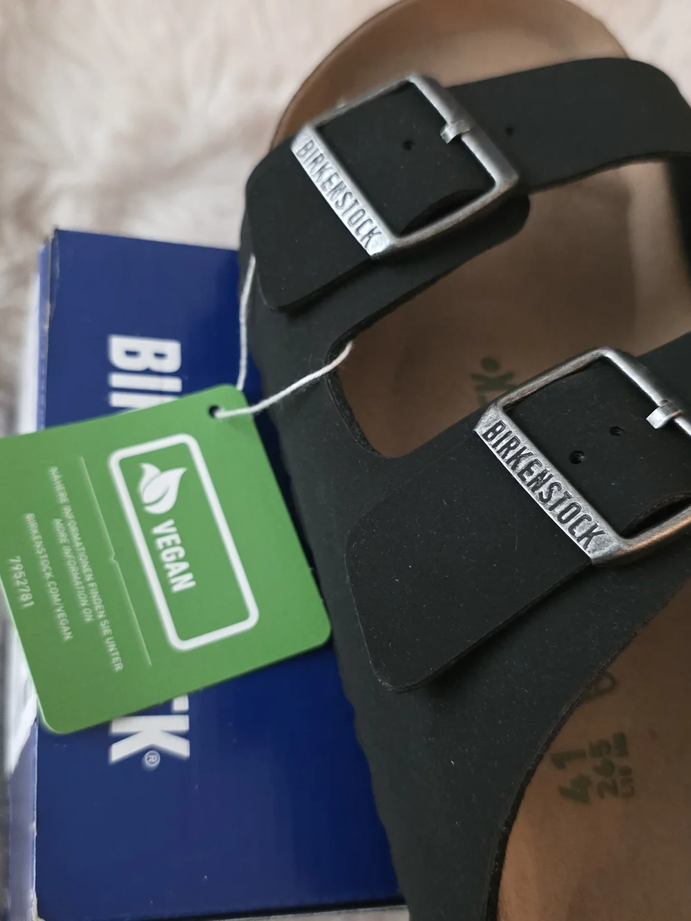 Birkenstock Men 8 Ladies 10  Black Two-Strap Vegan Leather Sandals